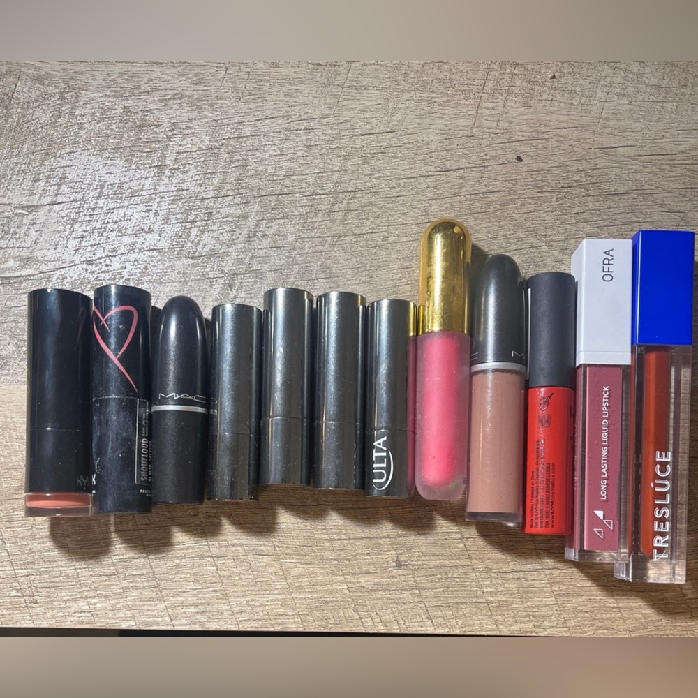 Multi brand lipstick bundle